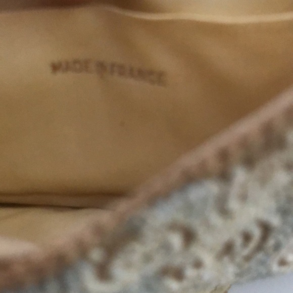 Vintage French Hand Beaded Small Clutch. - Picture 8 of 9